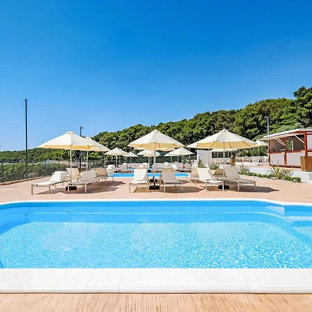 Apartamento Medena-5 By Interhome