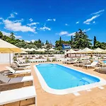 Apartment Medena-5 By Interhome